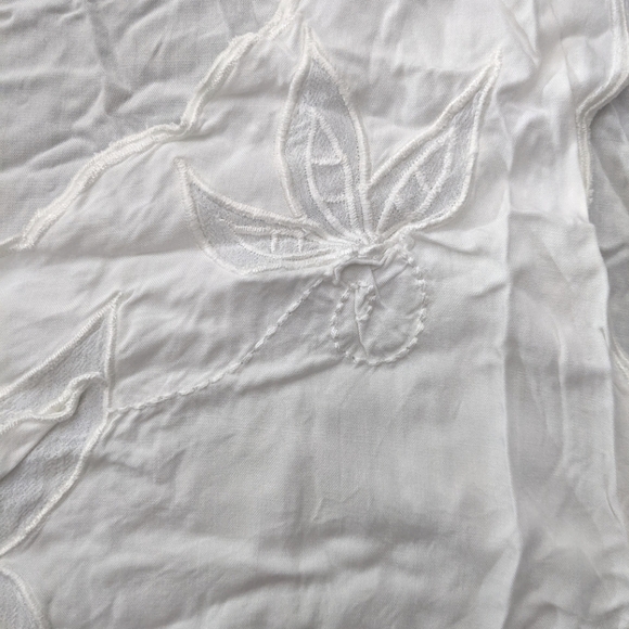 Bali Emerald White Butterfly Top Size 2X - Picture 4 of 5